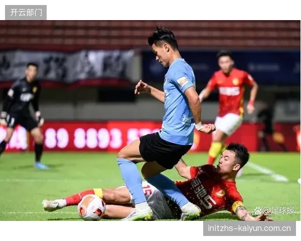 墨西哥队将利用高原主场优势消耗对手，其高压逼抢战术或在小组赛阶段奏效。
